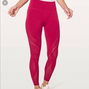 Ruby Red lululemon reveal 7/8 tight size 6
